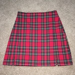 Brandy Melville (J Galt) Red Plaid Skirt🌹🌹